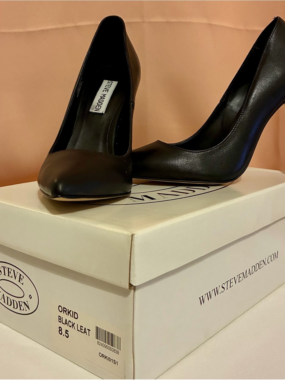 NWB STEVE MADDEN ORKID LEATHER PUMPS - BLACK - WOMENS 8.5